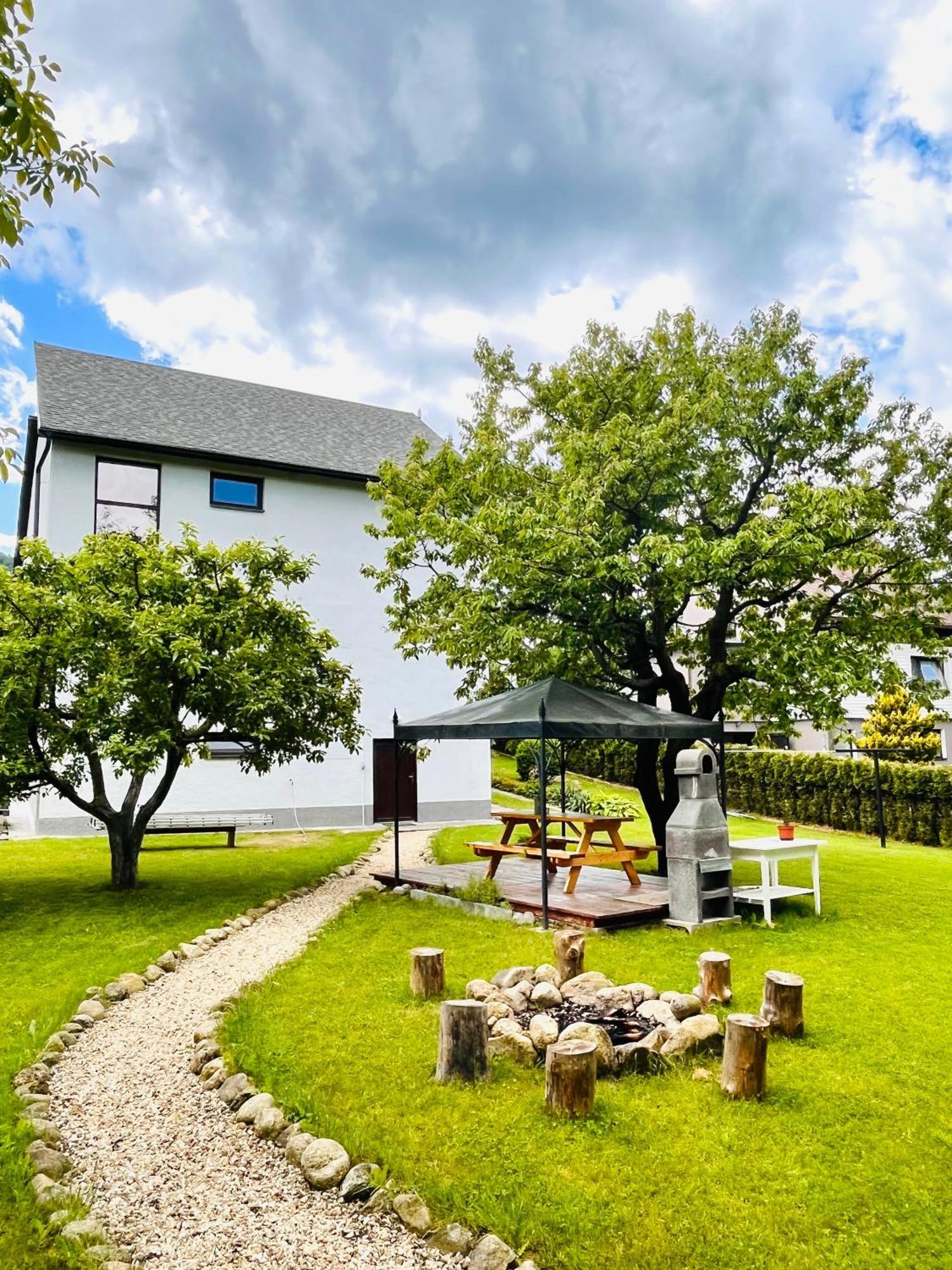 Hejnice Retreat Екстериор снимка